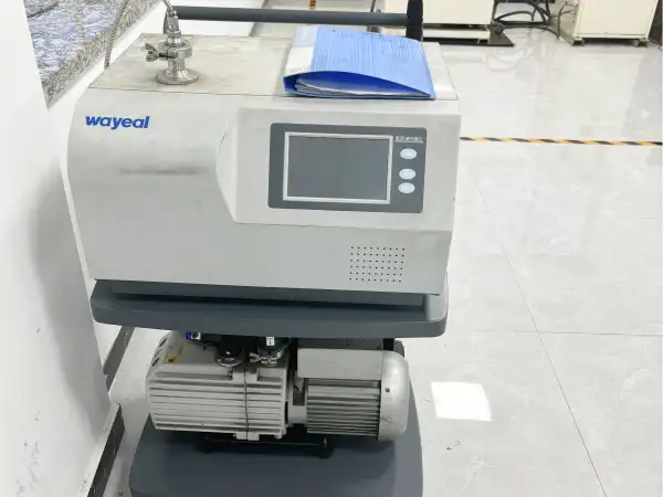 氦气泄漏检测仪